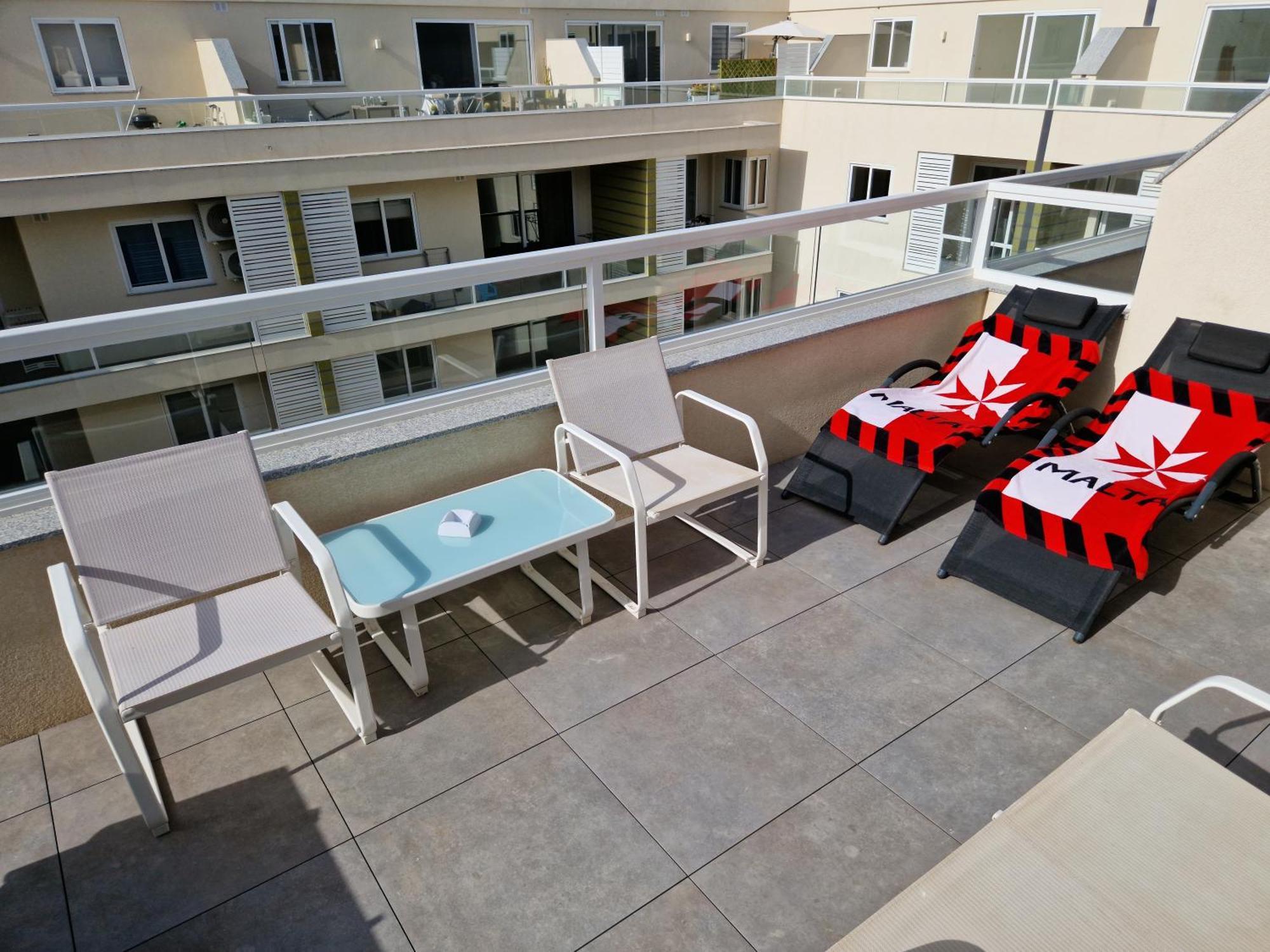 Sea View New Penthouse Terrace & Garage Parking Apartment St. Paul's Bay Luaran gambar