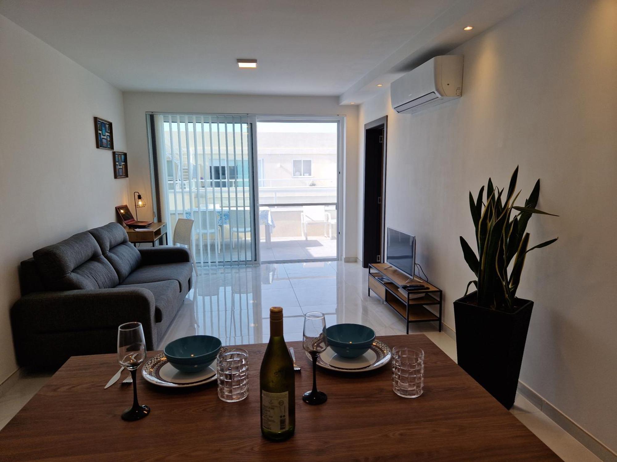 Sea View New Penthouse Terrace & Garage Parking Apartment St. Paul's Bay Luaran gambar